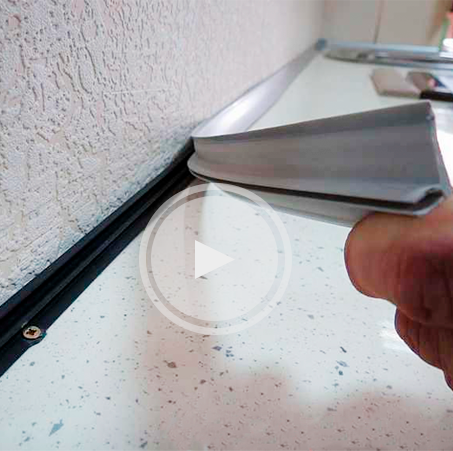 Плинтус для ванн и столешниц